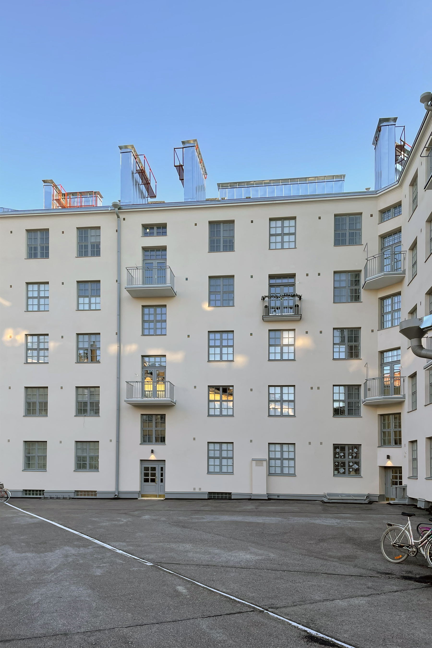 Pihajulkisivua